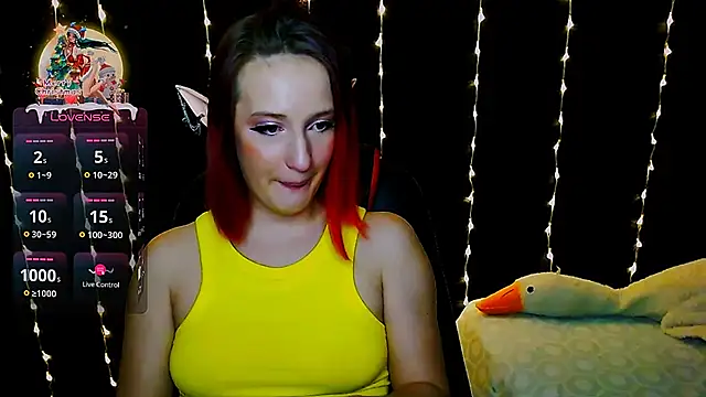 Snapshot of AgathaNoxe chatting on 7, 1, 2025 AgathaNoxe online show from 7, 1, 2025