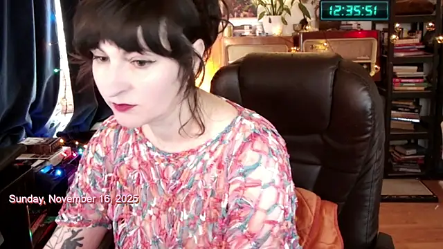 Snapshot of 404girlnotfound chatting on 16, 11, 2025 404girlnotfound online show from 16, 11, 2025