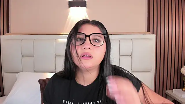 Snapshot of AvyMilton chatting on 19, 3, 2026 AvyMilton online show from 19, 3, 2026