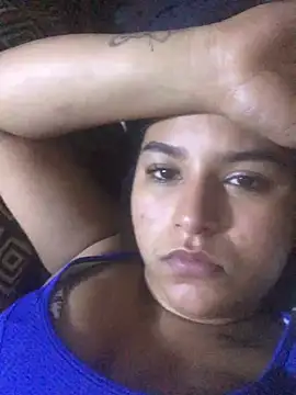 Snapshot of SINUECASTILLO chatting on 14, 3, 2025 SINUECASTILLO online show from 14, 3, 2025