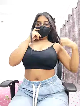 Snapshot of sanaya_baby chatting on 23, 10, 2025 sanaya baby online show from 23, 10, 2025