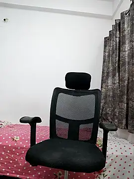 sanaya baby online show from 16, 3, 2026