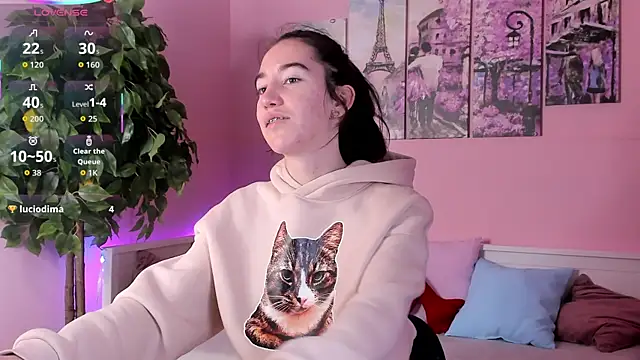 Belle Via online show from 24, 9, 2025