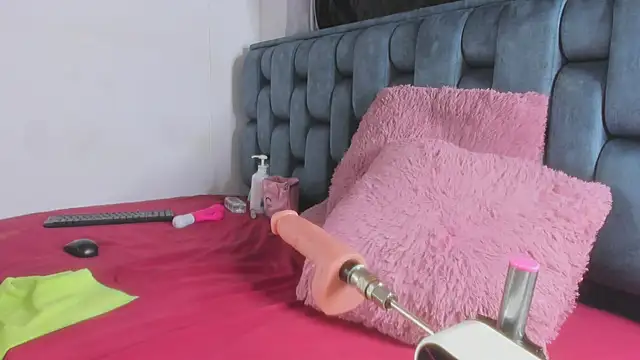 Roxy-Smith online show from 1, 2, 2026