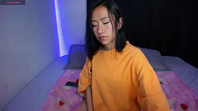 Snapshot of Anne_Nicholson chatting on 18, 1, 2025 Anne Nicholson online show from 18, 1, 2025