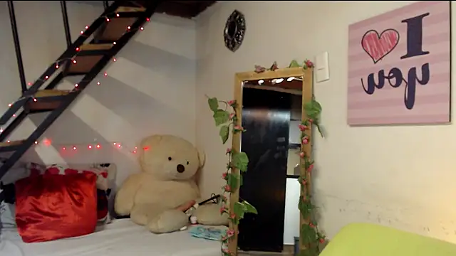 luna sky83 online show from 4, 2, 2025