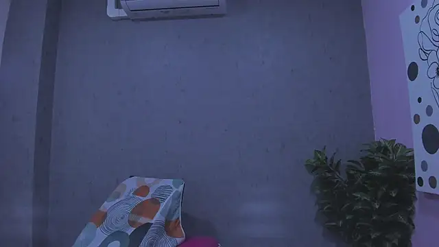 Tiffany mendez online show from 11, 1, 2026