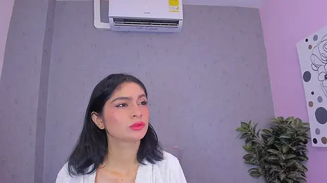 Snapshot of Tiffany_mendez chatting on 6, 5, 2026 Tiffany mendez online show from 6, 5, 2026
