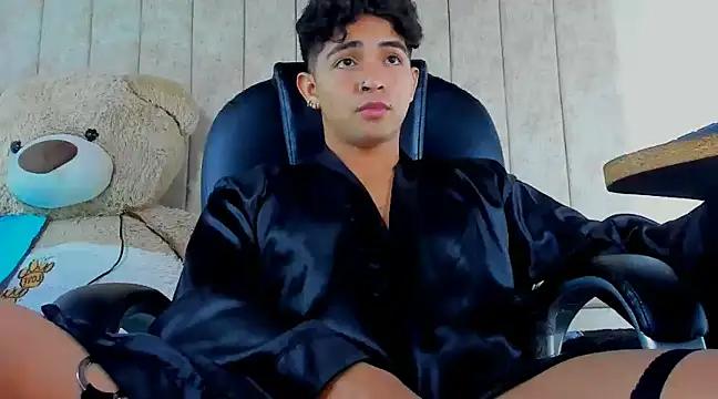 Snapshot of Muichiro_tokito1 chatting on 23, 3, 2025 Muichiro tokito1 online show from 23, 3, 2025