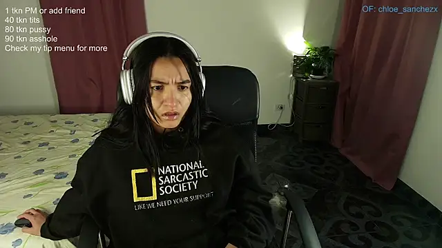 ChloeSanchezx online show from 7, 4, 2026