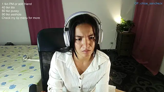 ChloeSanchezx online show from 7, 4, 2026