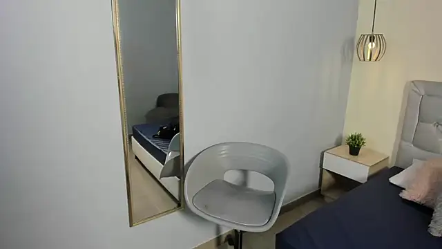 Snapshot of escarleth__ chatting on 8, 6, 2026 escarleth online show from 8, 6, 2026