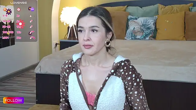 Snapshot of Sarah-Hart chatting on 16, 1, 2025 Sarah-Hart online show from 16, 1, 2025