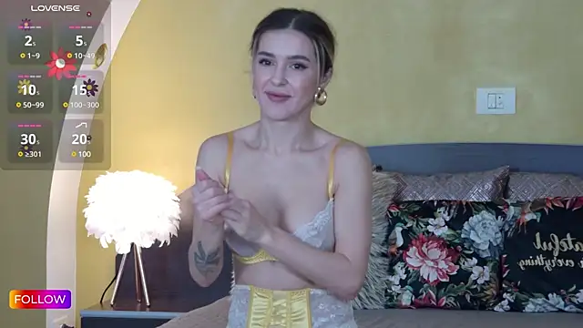 Snapshot of Sarah-Hart chatting on 26, 1, 2025 Sarah-Hart online show from 26, 1, 2025