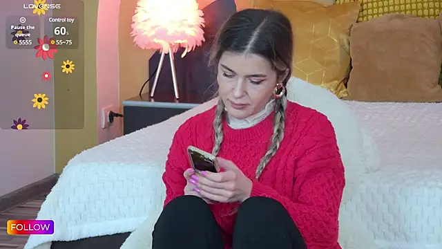 Snapshot of Sarah-Hart chatting on 22, 2, 2025 Sarah-Hart online show from 22, 2, 2025