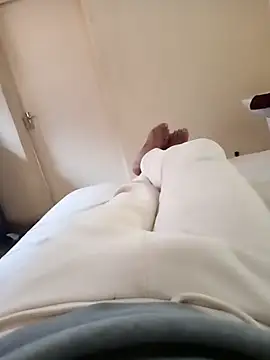 izinjamfee2 online show from 19, 9, 2025