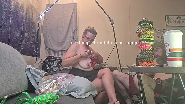 lit702 online show from 26, 10, 2025