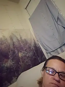 Snapshot of lit702 chatting on 9, 3, 2026 lit702 online show from 9, 3, 2026