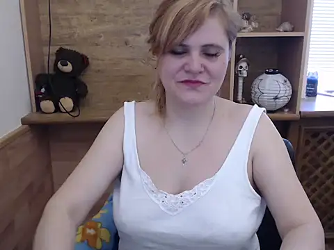 DaniellaKiss online show from 4, 4, 2026