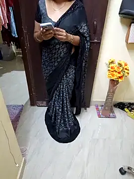 Snapshot of Roja-Telugu777 chatting on 3, 2, 2025 Roja-Telugu777 online show from 3, 2, 2025