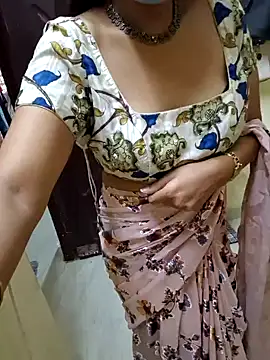 Snapshot of Roja-Telugu777 chatting on 8, 2, 2025 Roja-Telugu777 online show from 8, 2, 2025