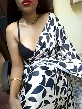 Snapshot of Roja-Telugu777 chatting on 24, 2, 2025 Roja-Telugu777 online show from 24, 2, 2025