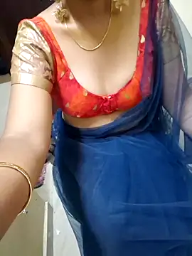 Snapshot of Roja-Telugu777 chatting on 5, 3, 2025 Roja-Telugu777 online show from 5, 3, 2025