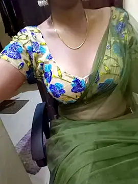 Snapshot of Roja-Telugu777 chatting on 7, 3, 2025 Roja-Telugu777 online show from 7, 3, 2025