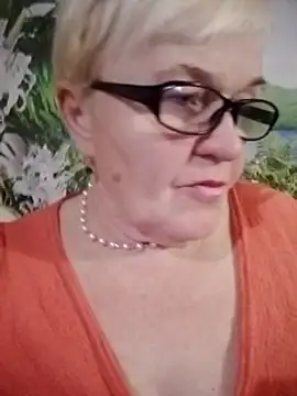 VioletSweet566 online show from 7, 12, 2024