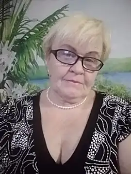 VioletSweet566 online show from 24, 1, 2025