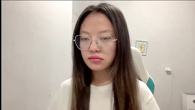 Risalynn online show from 3, 3, 2025