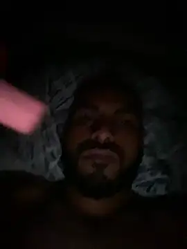 islandvybee55 online show from 23, 1, 2025