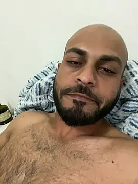 islandvybee55 online show from 17, 2, 2025