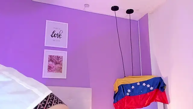 Snapshot of Charlotte11-11 chatting on 19, 3, 2026 Charlotte11-11 online show from 19, 3, 2026