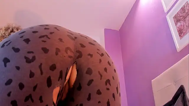 Snapshot of Charlotte11-11 chatting on 11, 4, 2026 Charlotte11-11 online show from 11, 4, 2026