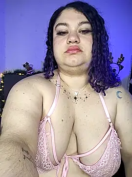 lunitaa0 online show from 15, 11, 2025