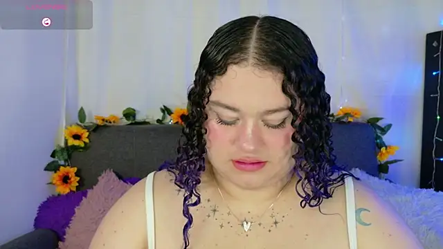 lunitaa0 online show from 10, 1, 2026