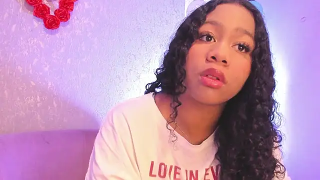 Sofi Fox  online show from 3, 2, 2026