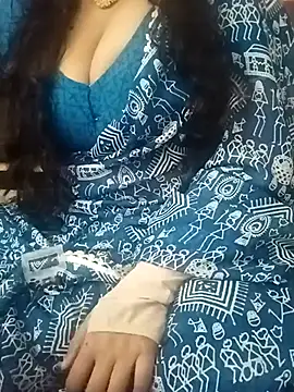 Snapshot of MONA_DARLING31 chatting on 26, 9, 2025 MONA DARLING31 online show from 26, 9, 2025