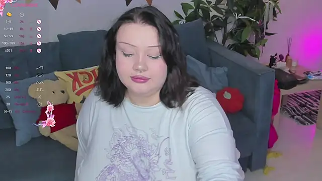 LilyBelll online show from 26, 9, 2025