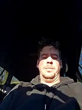 Snapshot of Titanhoott chatting on 28, 12, 2024 Titanhoott online show from 28, 12, 2024