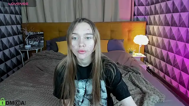 Lesi Moonie01 online show from 10, 9, 2025