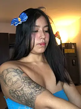 Snapshot of EmmaRossem chatting on 19, 2, 2026 EmmaRossem online show from 19, 2, 2026