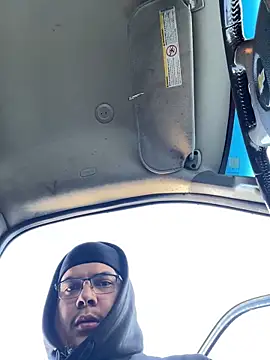 Snapshot of thtmexicanthickcock chatting on 6, 12, 2024 thtmexicanthickcock online show from 6, 12, 2024