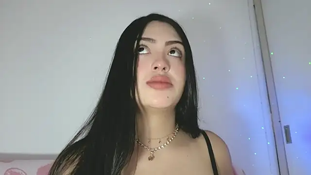 Sweet-Sophiee online show from 4, 4, 2026