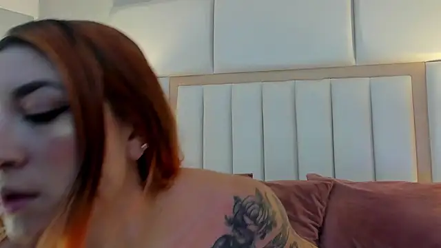 Snapshot of AmbarSantany chatting on 11, 1, 2025 AmbarSantany online show from 11, 1, 2025