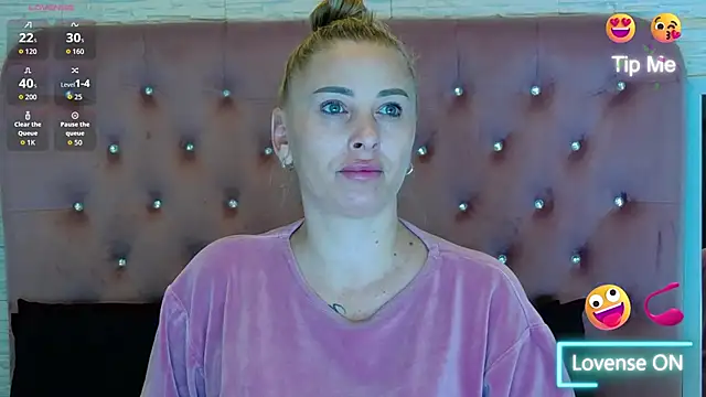 KikiSweet08 online show from 21, 11, 2025