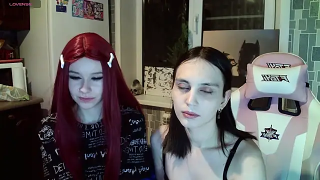 Snapshot of BlackHe4rts_ chatting on 5, 3, 2025 BlackHe4rts  online show from 5, 3, 2025