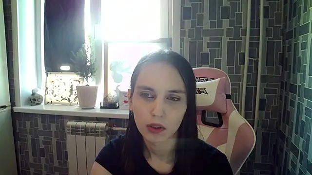 Snapshot of BlackHe4rts_ chatting on 12, 3, 2025 BlackHe4rts  online show from 12, 3, 2025