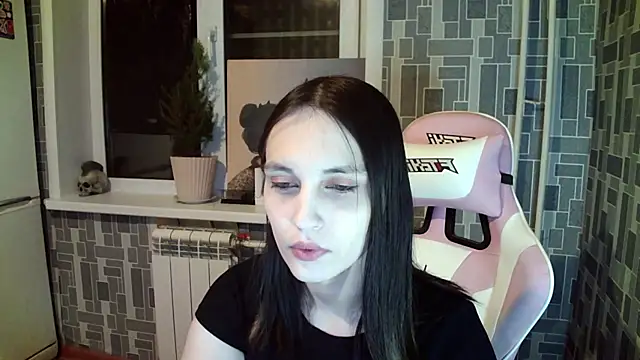 Snapshot of BlackHe4rts_ chatting on 18, 3, 2025 BlackHe4rts  online show from 18, 3, 2025